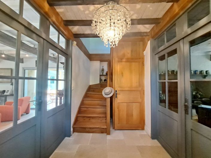 Image No.12-6 Bed House for sale