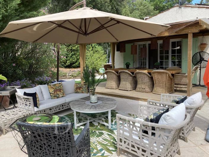 Image No.15-5 Bed House for sale