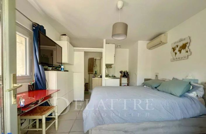 Image No.12-5 Bed House for sale