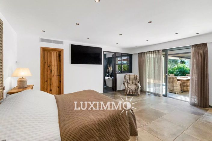 Image No.11-4 Bed House for sale