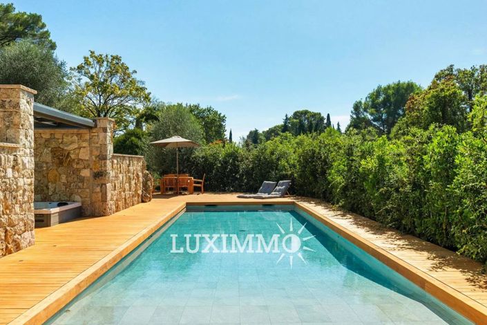 Image No.2-4 Bed House for sale