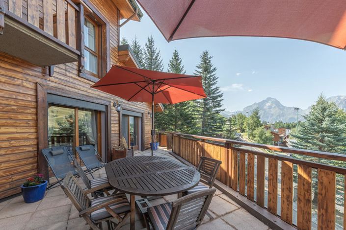 Image No.5-5 Bed House for sale