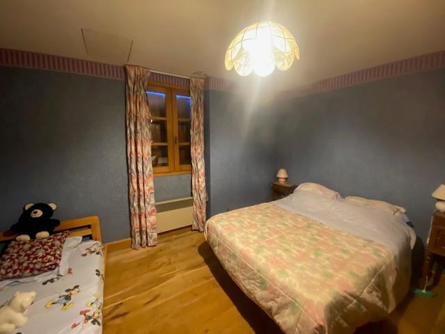 Image No.13-5 Bed House for sale