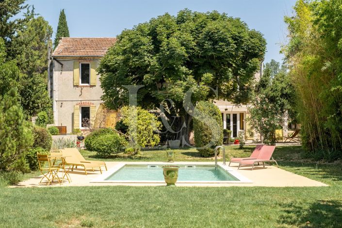 Image No.2-6 Bed House for sale