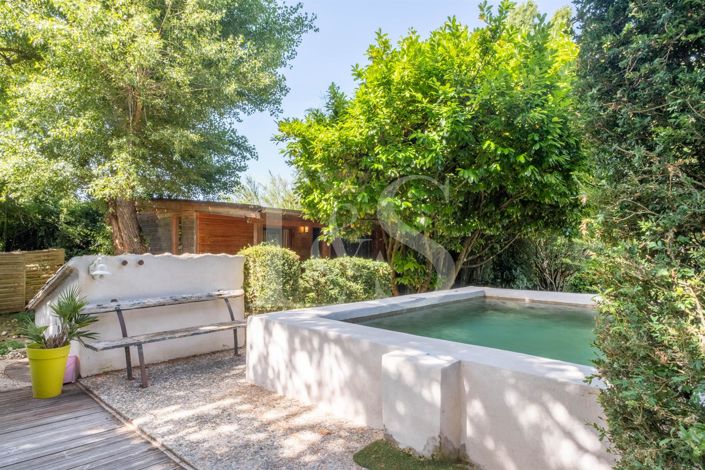 Image No.4-6 Bed House for sale