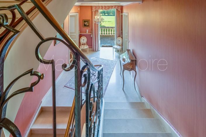 Image No.25-6 Bed House for sale