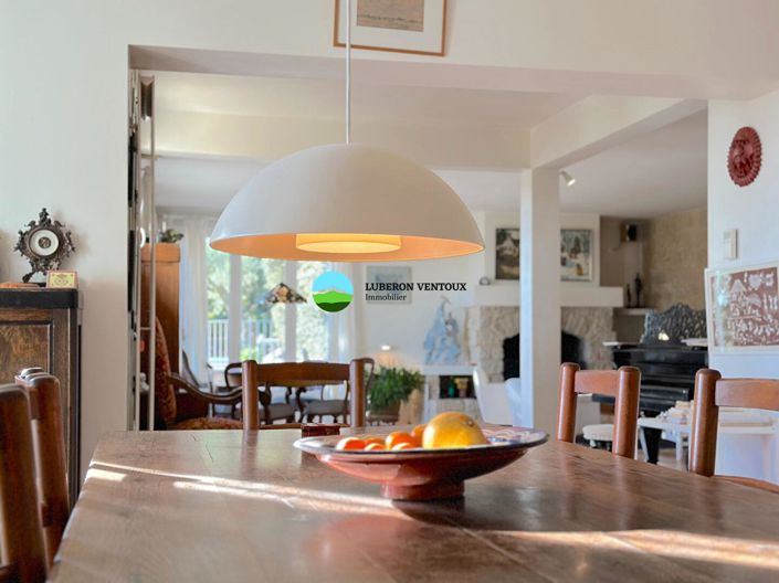 Image No.9-5 Bed House for sale