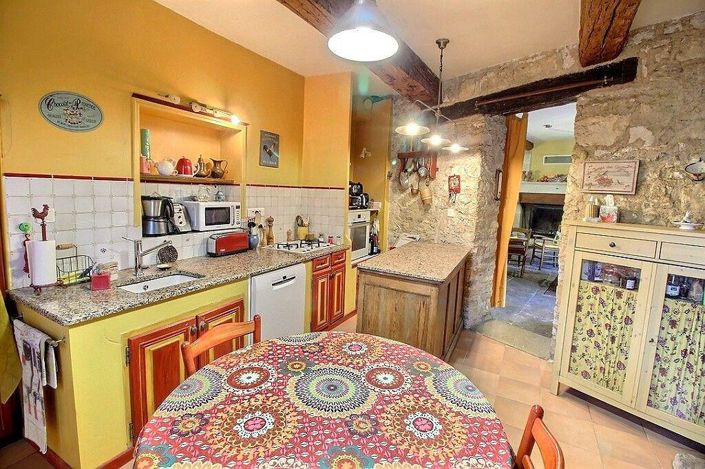 Image No.17-6 Bed House for sale