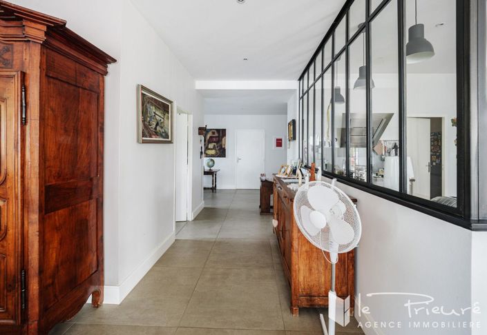 Image No.7-4 Bed House for sale