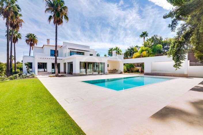 Image No.10-5 Bed House for sale