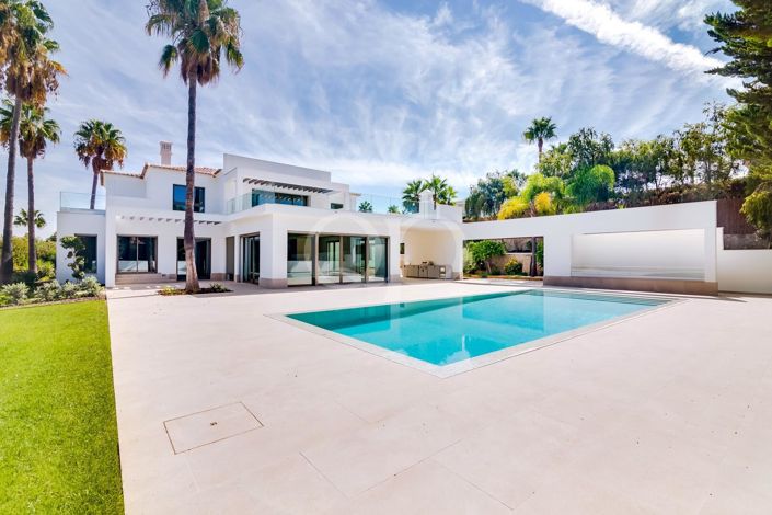 Image No.51-5 Bed House for sale