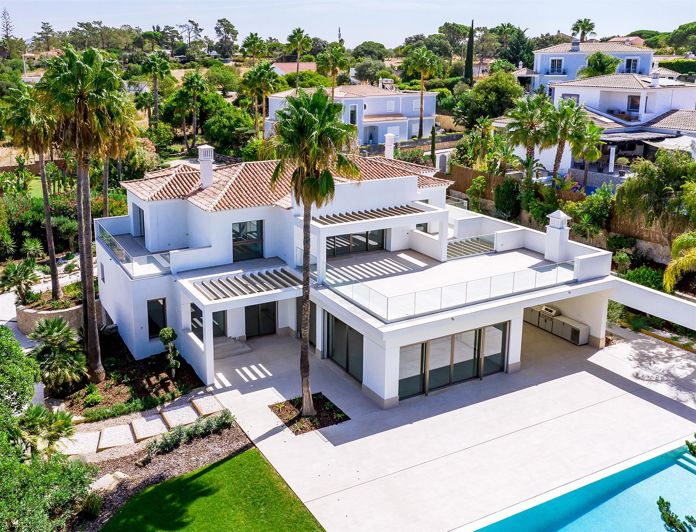 Image No.57-5 Bed House for sale