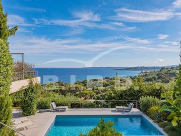 1 - Sainte-Maxime, House