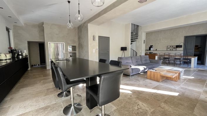 Image No.9-9 Bed House for sale