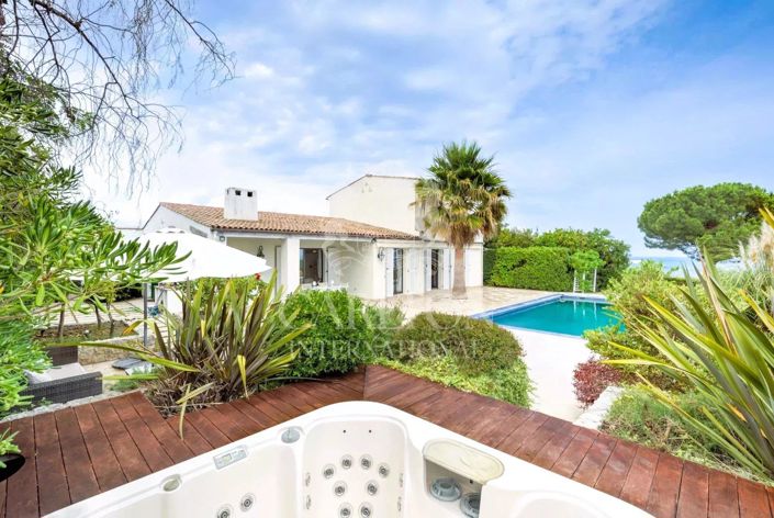 Image No.10-4 Bed House for sale