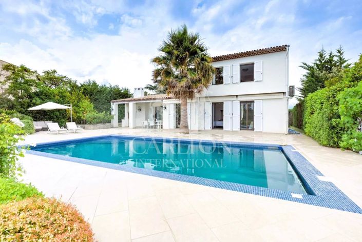 Image No.2-4 Bed House for sale