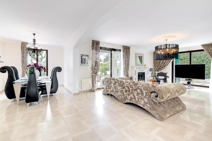 Image No.6-4 Bed House for sale