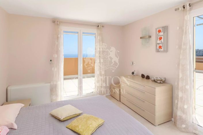 Image No.10-4 Bed House for sale