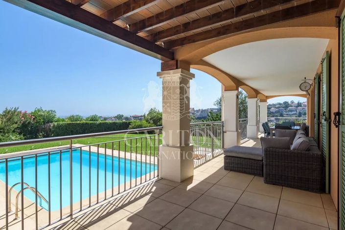 Image No.12-4 Bed House for sale