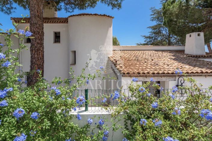 Image No.6-4 Bed House for sale