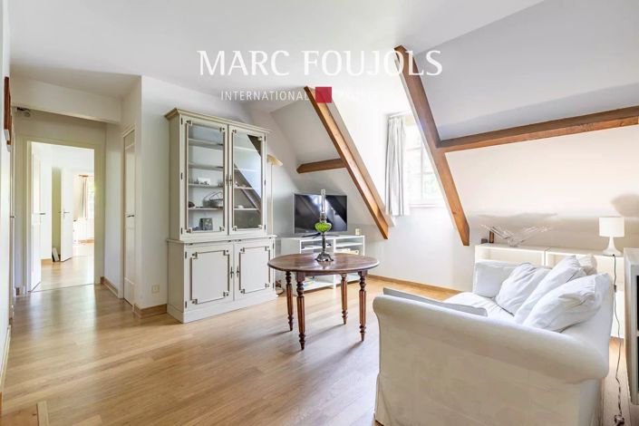 Image No.15-5 Bed House for sale