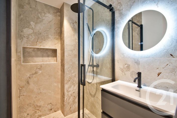 Image No.13-3 Bed Apartment for sale