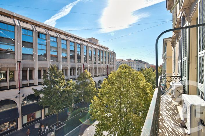 Image No.9-6 Bed Apartment for sale