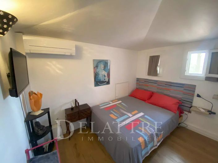 Image No.12-4 Bed House for sale