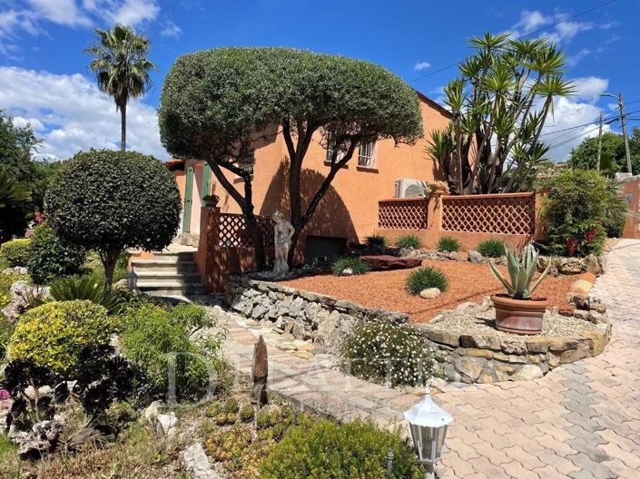 Image No.5-4 Bed House for sale