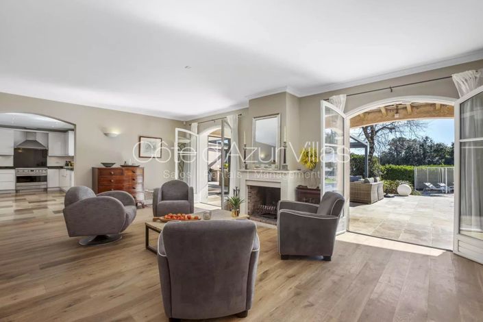 Image No.4-5 Bed House for sale