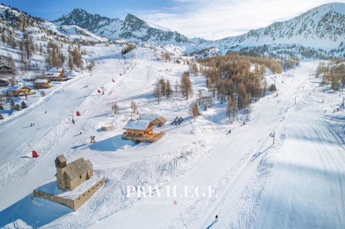 Image No.2-3 Bed House for sale