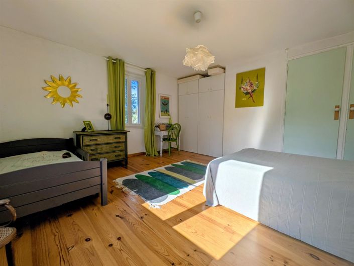 Image No.10-4 Bed House for sale