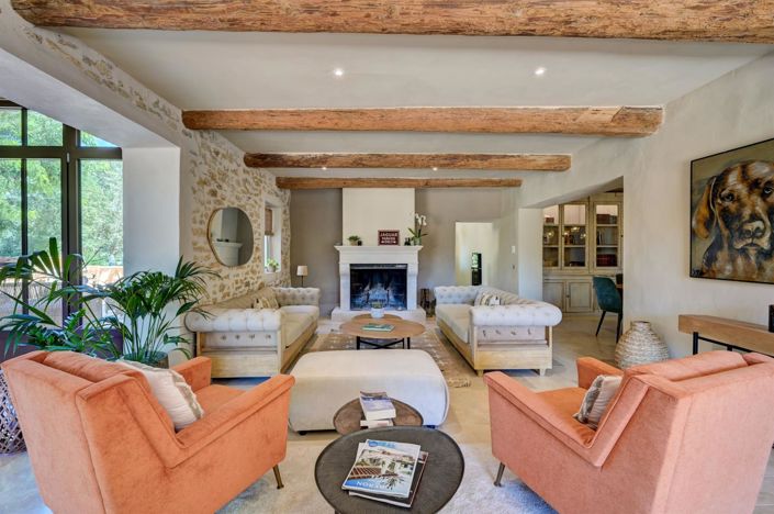 Image No.8-7 Bed Property for sale