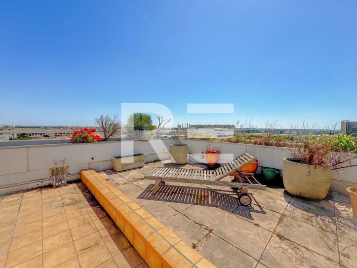 Image No.12-3 Bed Apartment for sale