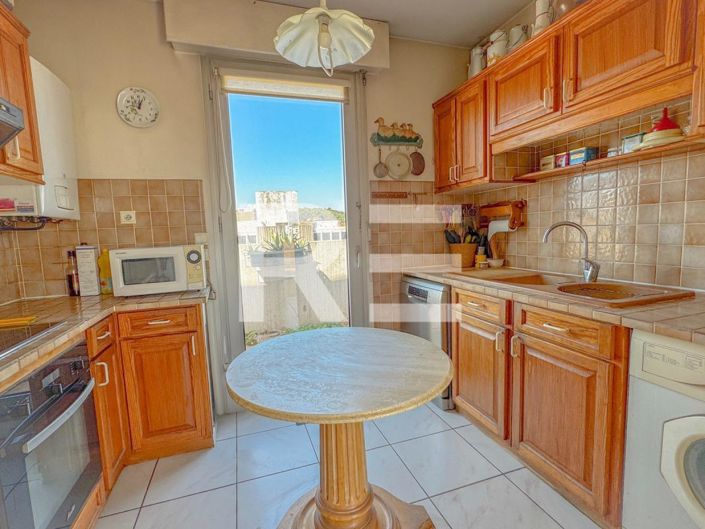 Image No.7-3 Bed Apartment for sale