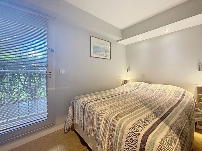 Image No.10-1 Bed Apartment for sale