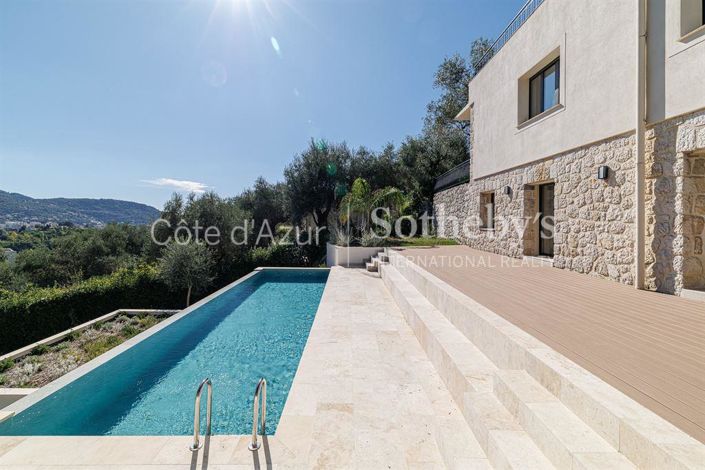 Image No.15-5 Bed Property for sale