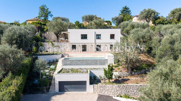 Image No.18-5 Bed Property for sale