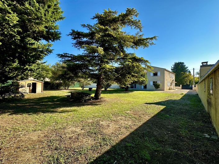 Image No.2-5 Bed House for sale