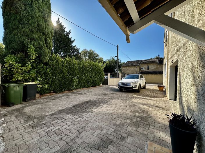 Image No.24-5 Bed House for sale