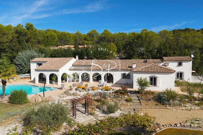 Image No.2-5 Bed House for sale