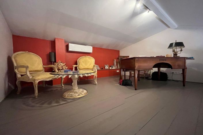 Image No.16-3 Bed House for sale