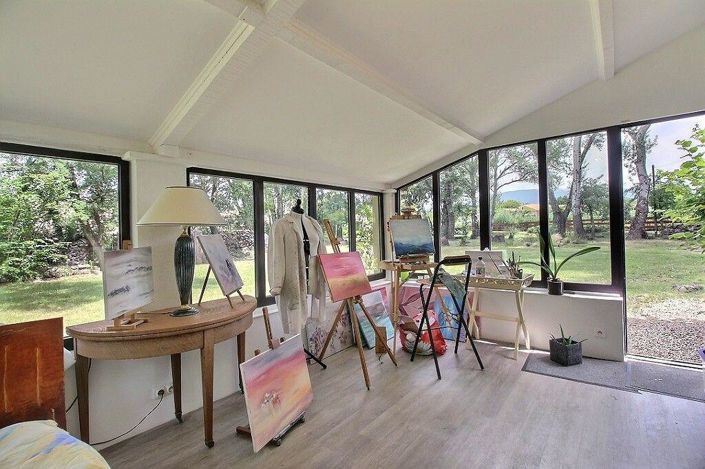 Image No.6-3 Bed House for sale