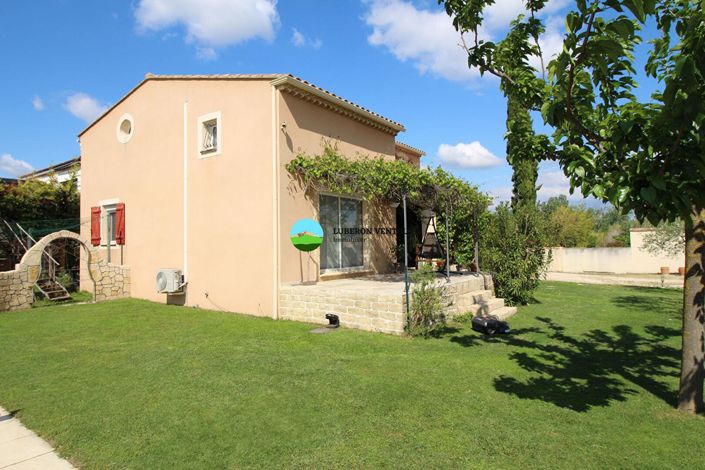 Image No.2-4 Bed House for sale