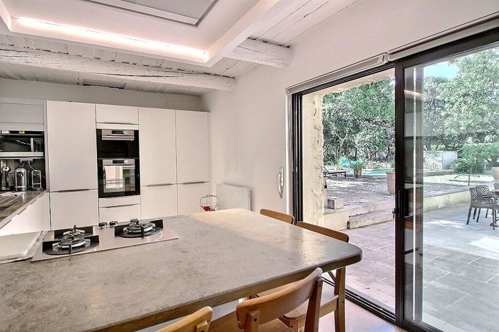 Image No.6-4 Bed House for sale