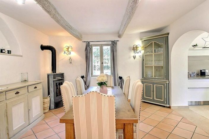 Image No.7-4 Bed House for sale