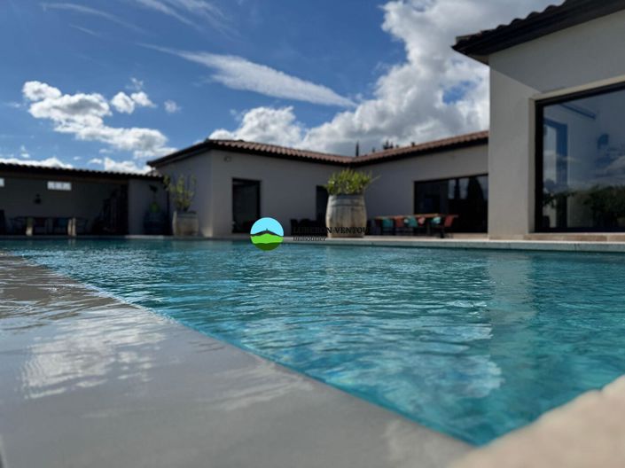 Image No.1-4 Bed House for sale