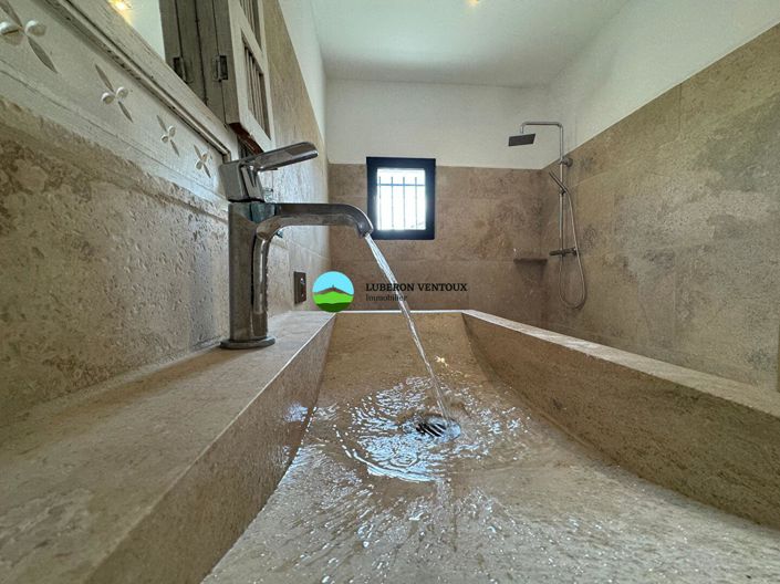 Image No.10-4 Bed House for sale