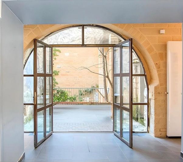 Image No.1-2 Bed Apartment for sale