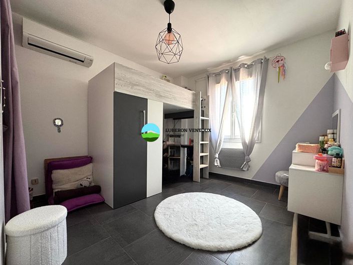 Image No.11-3 Bed House for sale